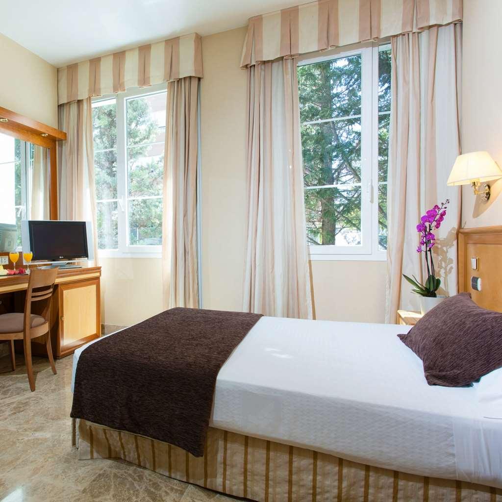 Vp Jardin De Tres Cantos Chambre photo